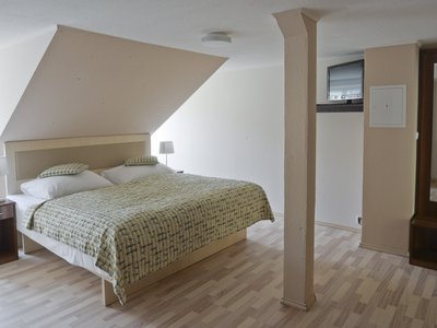 EA Hotel Mozart*** - Suite, Schlafzimmer